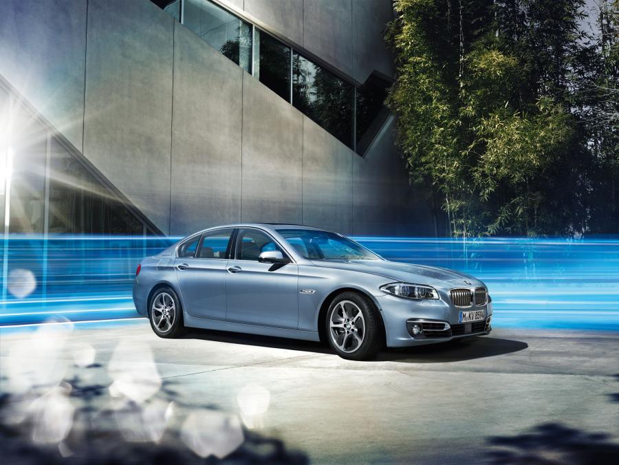  BMW ActiveHybrid 5 2013 года  (WW) (фото 1 из 7)